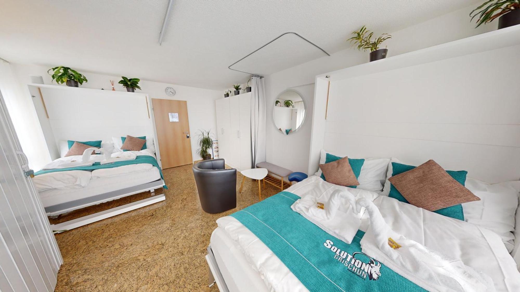 Ueber Den Daecher Von Chur Appartement Buitenkant foto